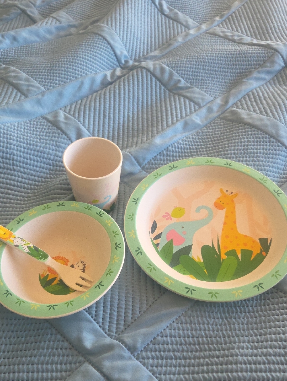 Kids Jungle Animal Dinnerware Set - Green Trim